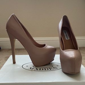 Steve Madden Blush Leather Platform Pumps Gently Worn Size US 6.5